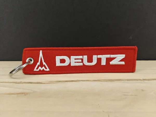 Deutz Schlüsselanhänger rot
